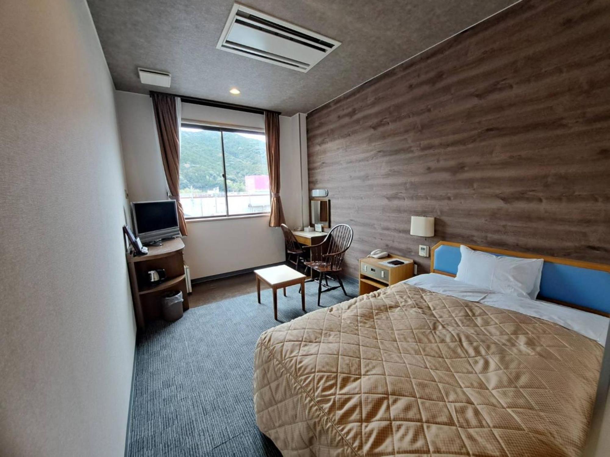 Business Hotel Kawakami Kumano Kültér fotó